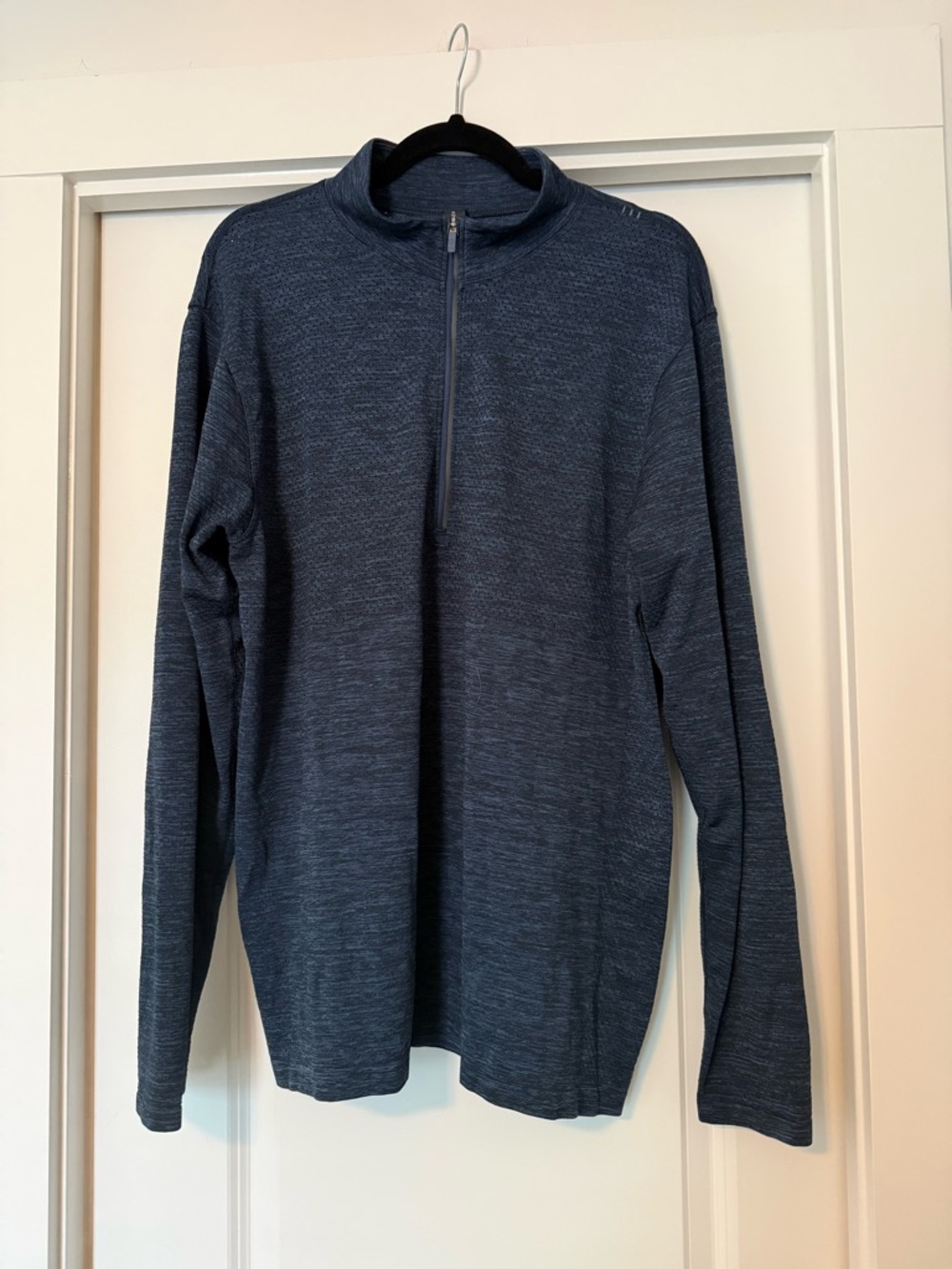 lululemon athletica men’s metal vent tech half zip